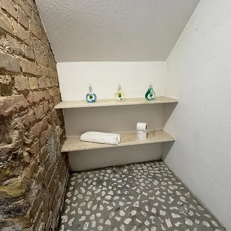 Nur Old Town - Free Parking Sarajevo